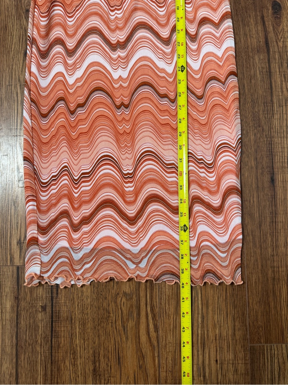 Y2K bodycon patterned midi dress - Picture 2 of 5